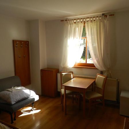 Appartement Privat Fedoriska à Špindlerŭv Mlýn Extérieur photo